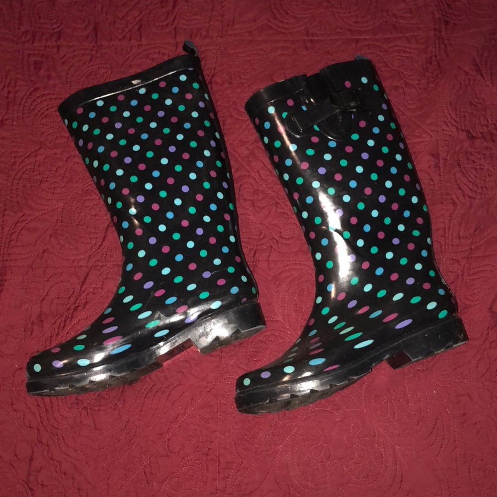 Polka dot rain boots